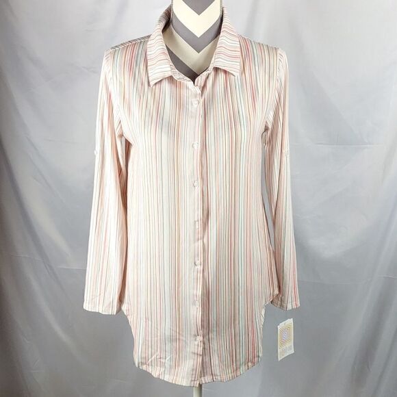 LuLaRoe "Valuntina" Top   - Picture 9 of 9